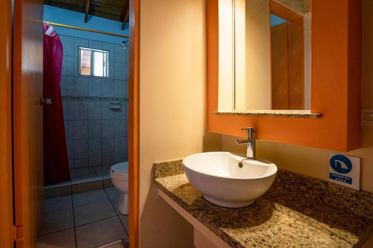 Oyo Hotel Cocobeach, Ensenada Exterior photo